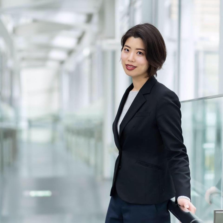 平野 真世